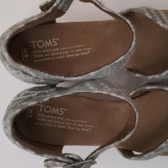 𝅺toms Sienna Aztec Wedges Green White 8 - Picture 4 of 10